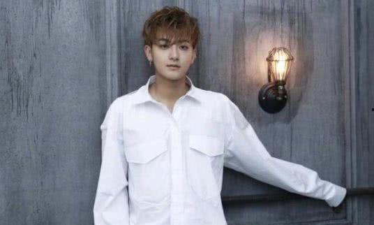 黄子韬爆料家产视频,家产曝光引热议 第2张 黄子韬爆料家产视频,家产曝光引热议 第2张